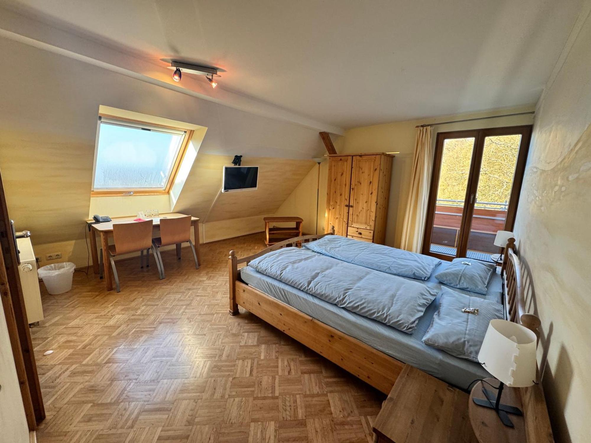 Hotel Gruenwald Ansbach Esterno foto